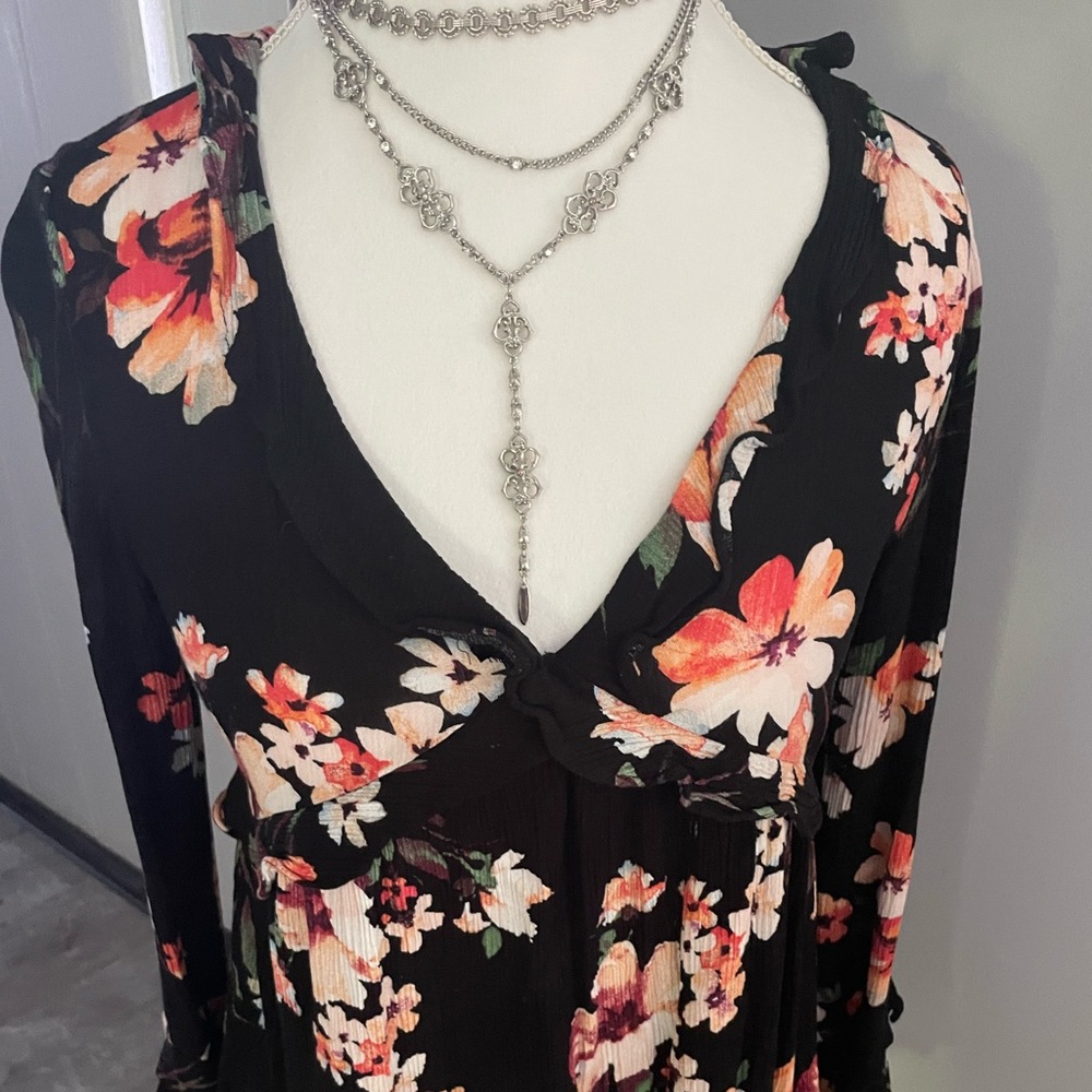 Romantic long sleeve